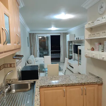 Fantastic Seaview Апартаменты