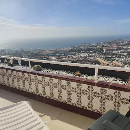 Fantastic Seaview Апартаменты Адехе