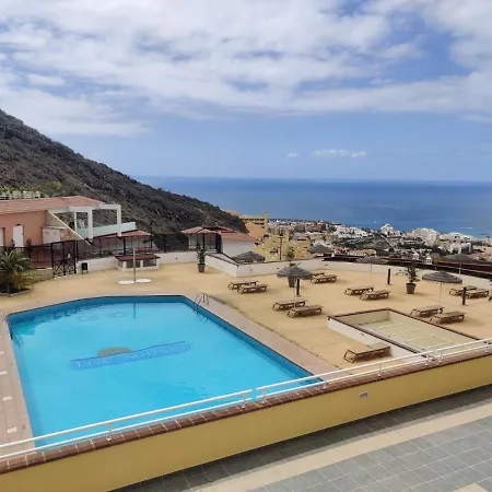 Fantastic Seaview Апартаменты *